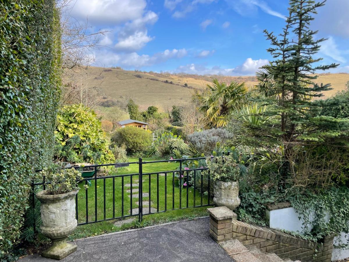 Gorgeous 1 Bed Apartment With Breathtaking Views Lydden Exterior photo